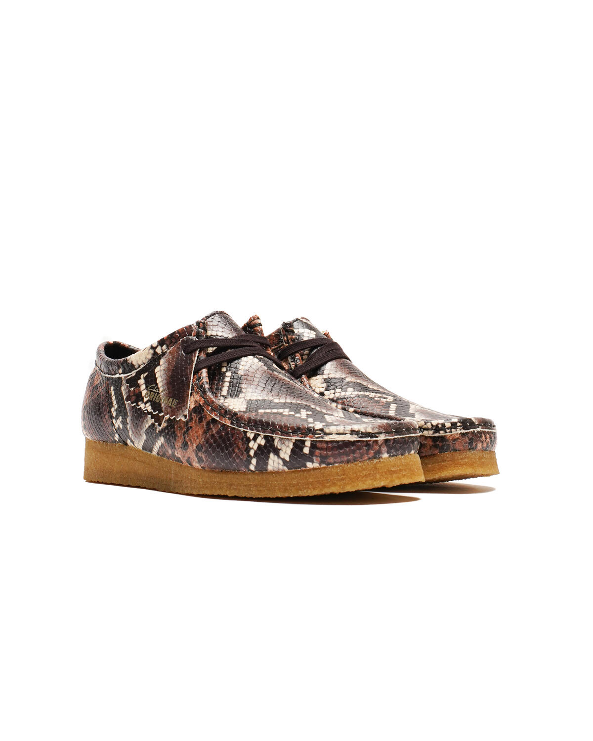 clarks-originals-wallabee-